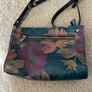 👜Patricia Nash Crossbody Bag - A
